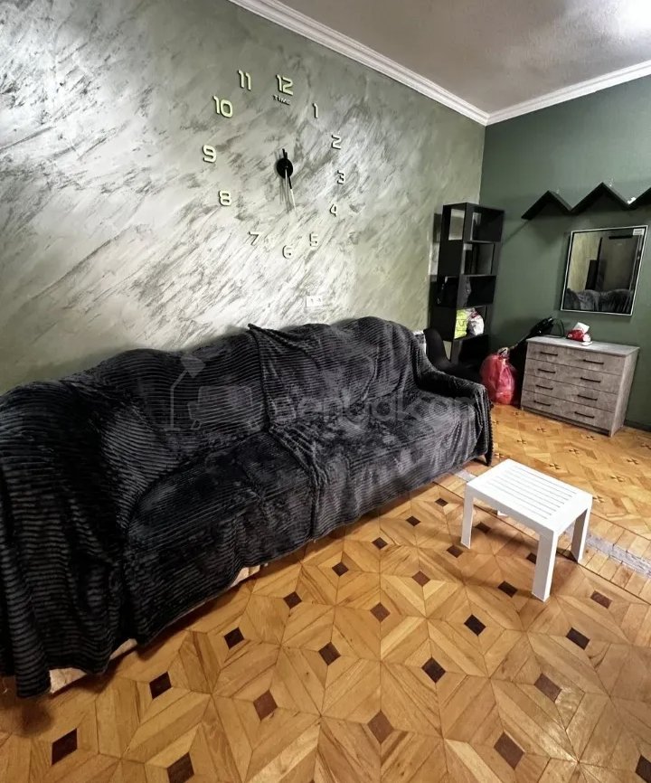 2 Սենյականոց Բնակարան Քարե Շենքում, 48քմ, 2/2 հարկ, Կապիտալ Վերանորոգված, Կահավորված
