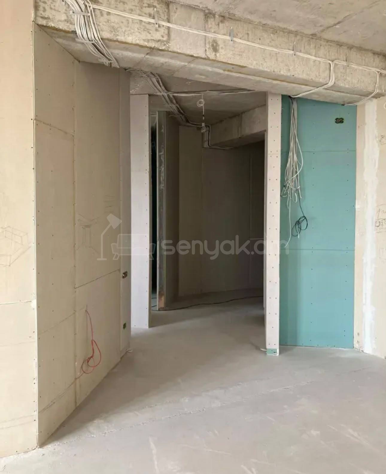 4 Սենյականոց Բնակարան Նորակառույցում, 125քմ, 13/14 հարկ, Զրոյական Վիճակում