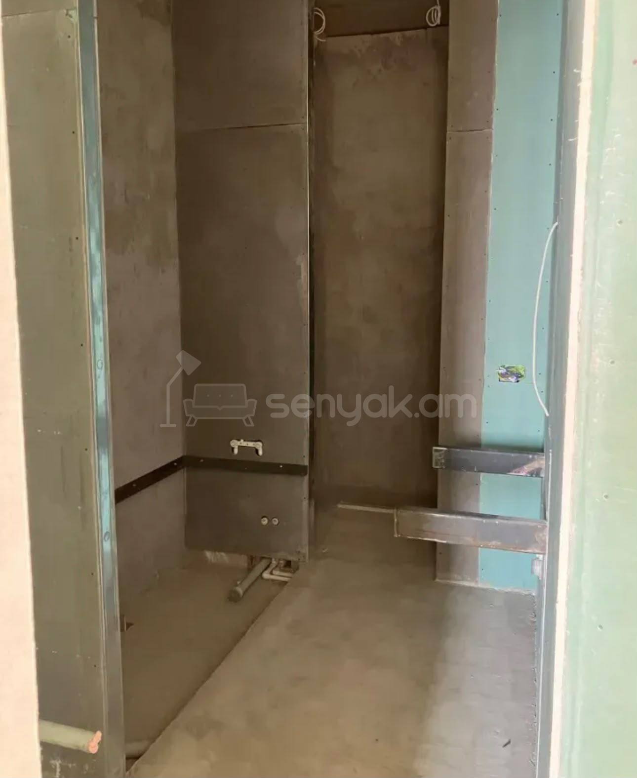 4 Սենյականոց Բնակարան Նորակառույցում, 125քմ, 13/14 հարկ, Զրոյական Վիճակում