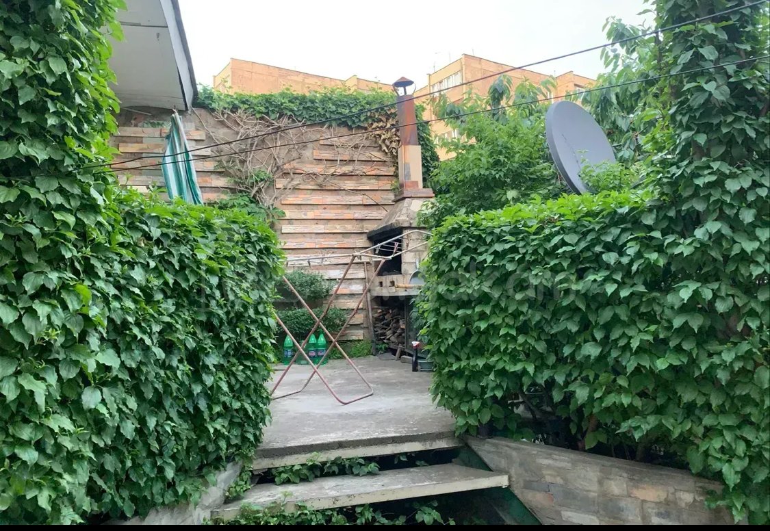3 Սենյականոց Սեփական Տուն, 90քմ, Նորմալ Վիճակում, Կահավորված