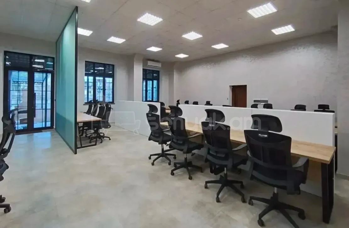 Օֆիսային Տարածք, 250քմ, Կապիտալ Վերանորոգված