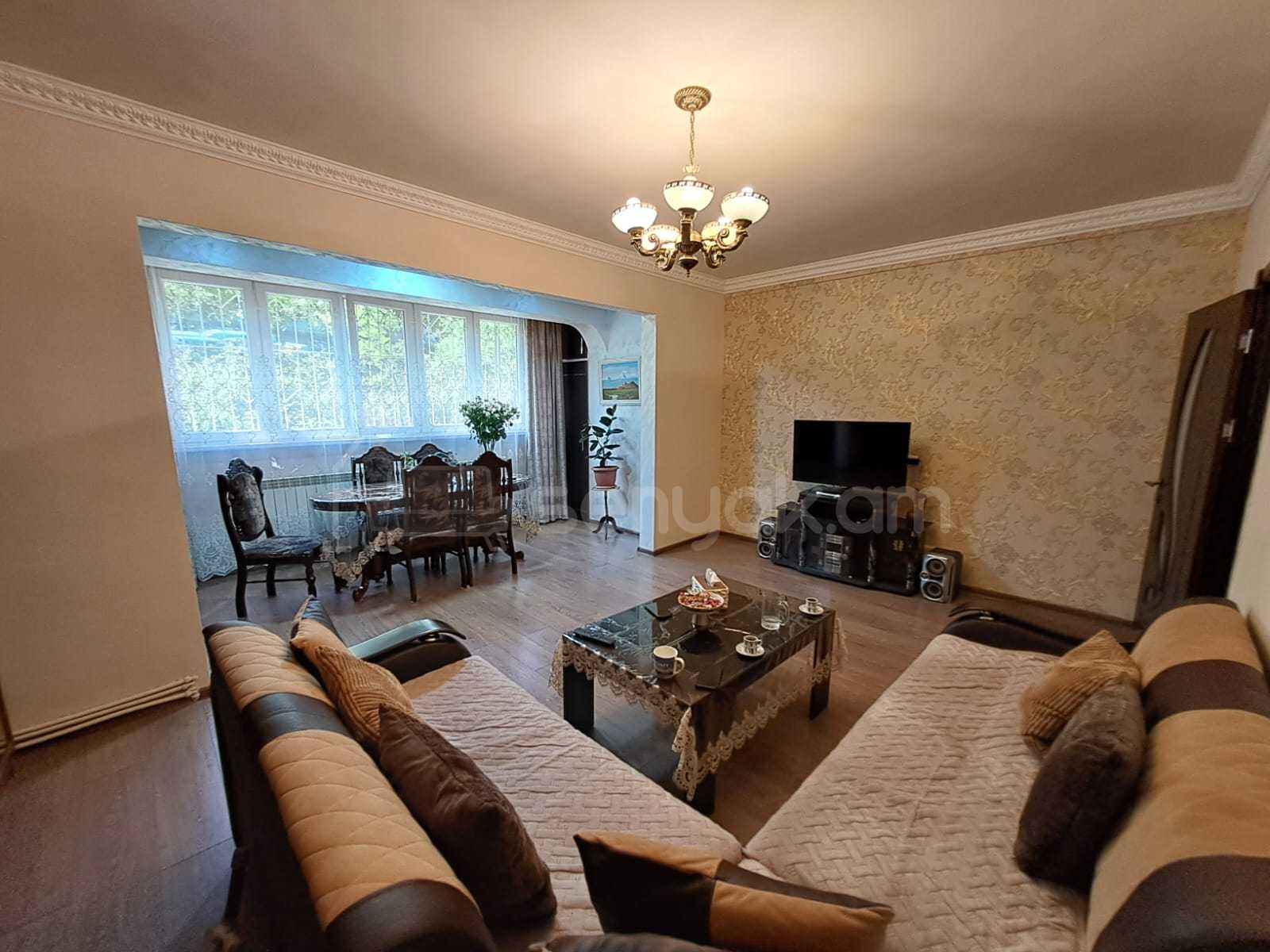 3 Սենյականոց Բնակարան, 75քմ, 1/9 հարկ, Կապիտալ Վերանորոգված