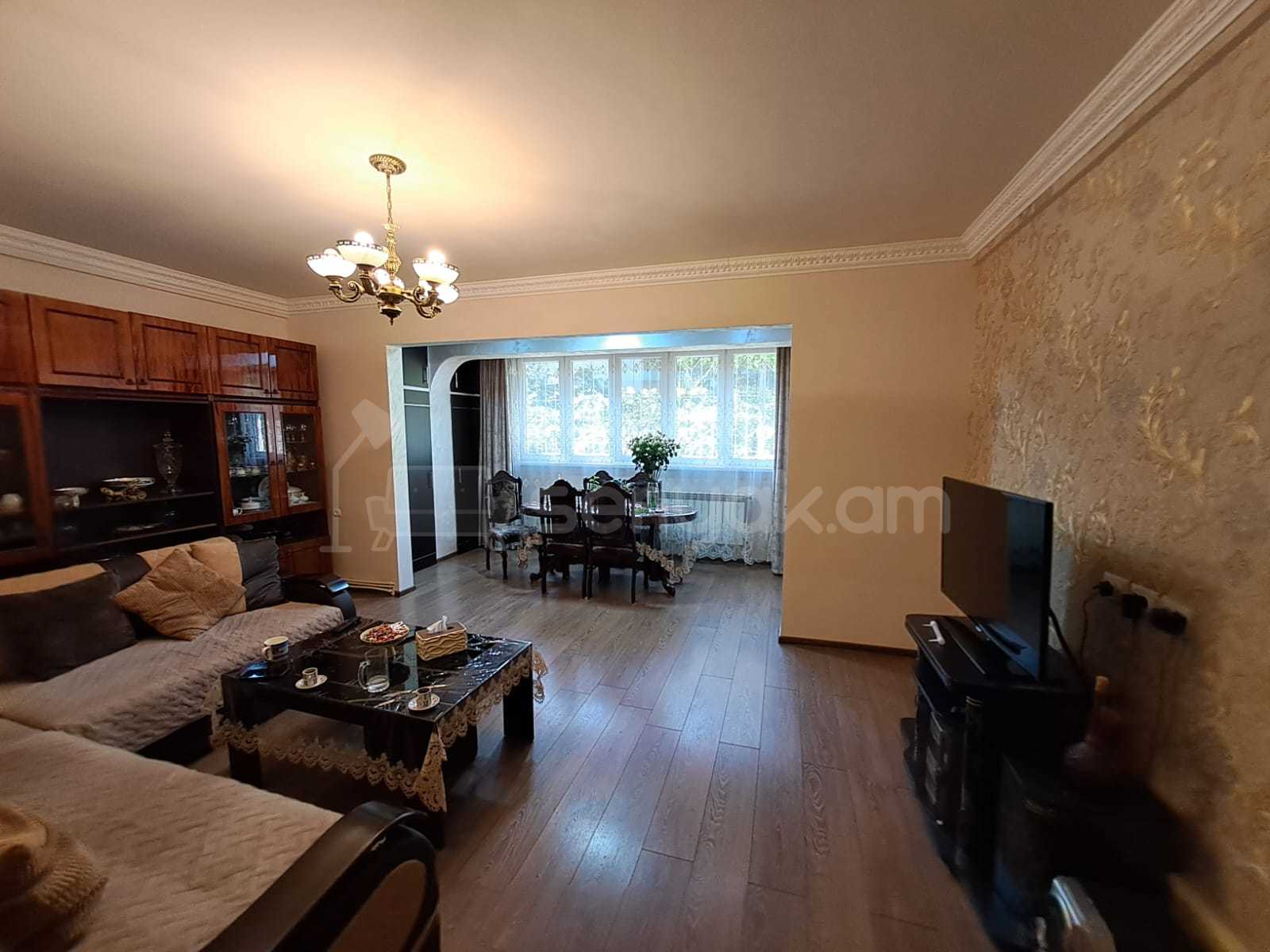 3 Սենյականոց Բնակարան, 75քմ, 1/9 հարկ, Կապիտալ Վերանորոգված