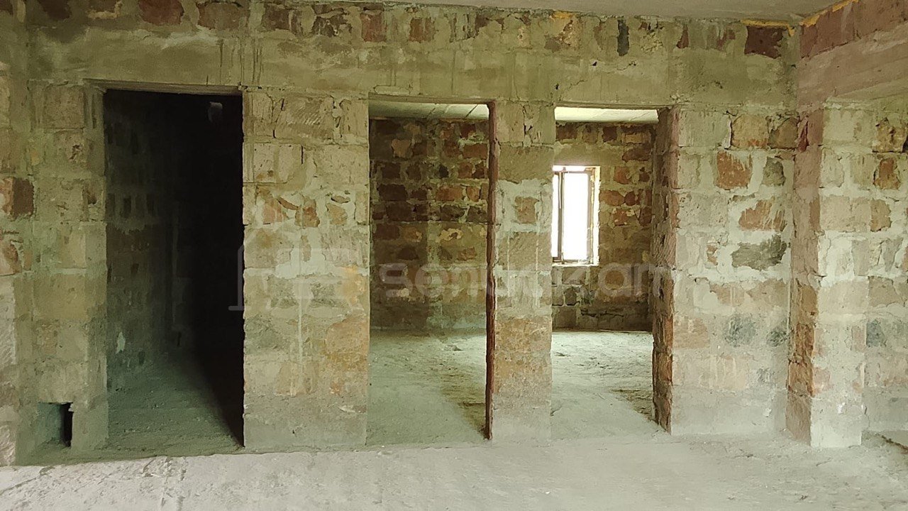8 Սենյականոց Սեփական Տուն, 570քմ