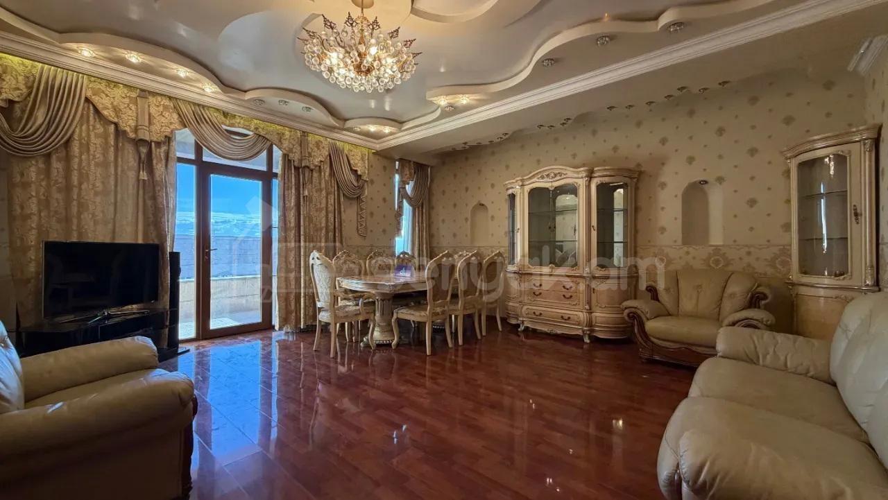 4 Սենյականոց Բնակարան Նորակառույցում, 154քմ, 2/5 հարկ, Կապիտալ Վերանորոգված