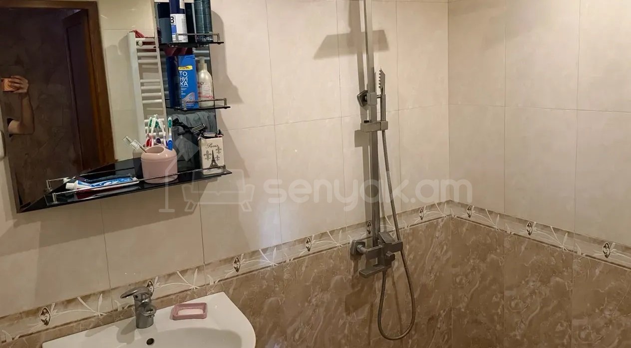 2 Սենյականոց Բնակարան, 66քմ, 9/9 հարկ, Կոսմետիկ Վերանորոգված