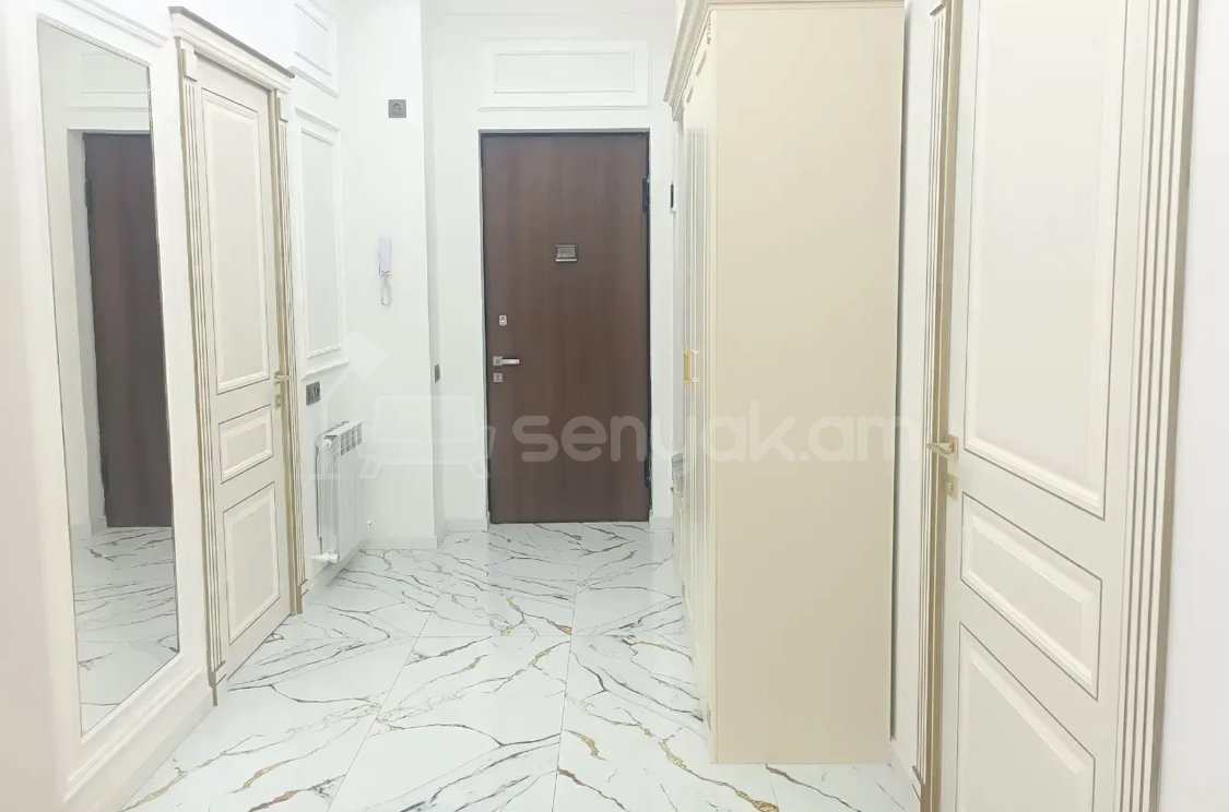 2 Սենյականոց Բնակարան, 60քմ, 4/18 հարկ, Դիզայներական Վերանորոգված, Կահավորված, Արևկող