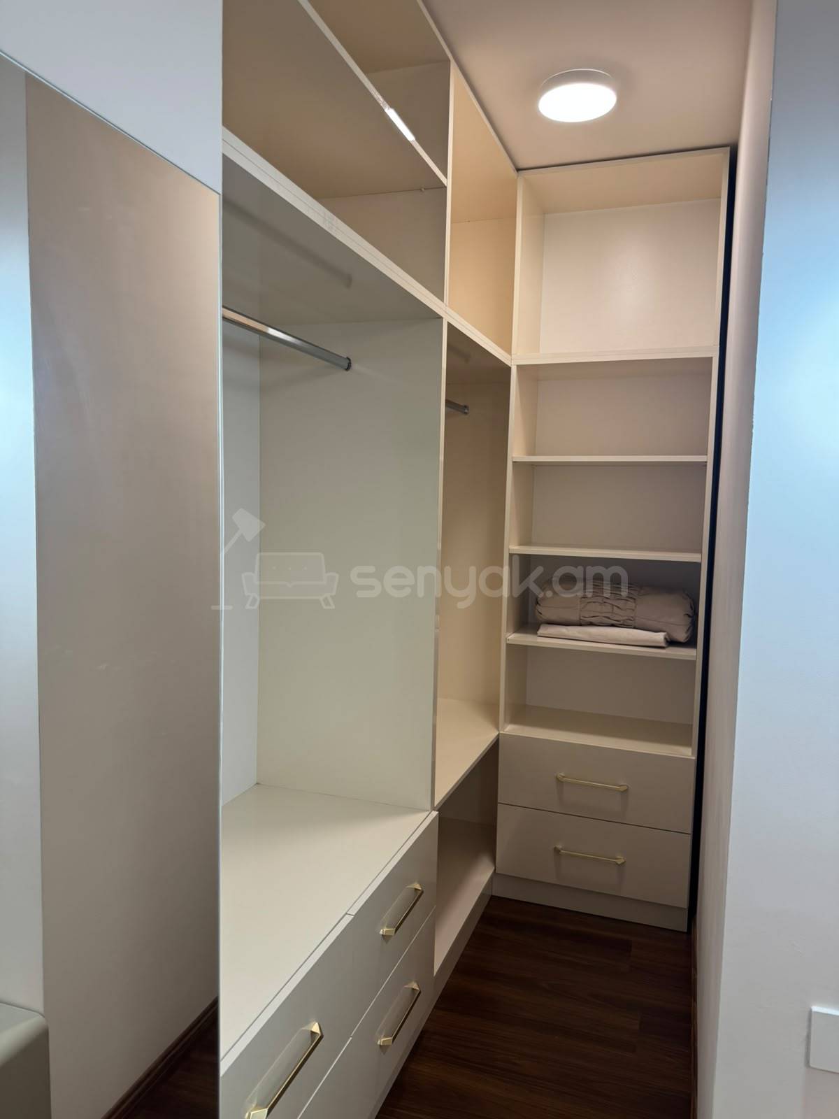 3 Սենյականոց Բնակարան Նորակառույցում, 110քմ, 10/12 հարկ, Կապիտալ Վերանորոգված, Կահավորված, Արևկող