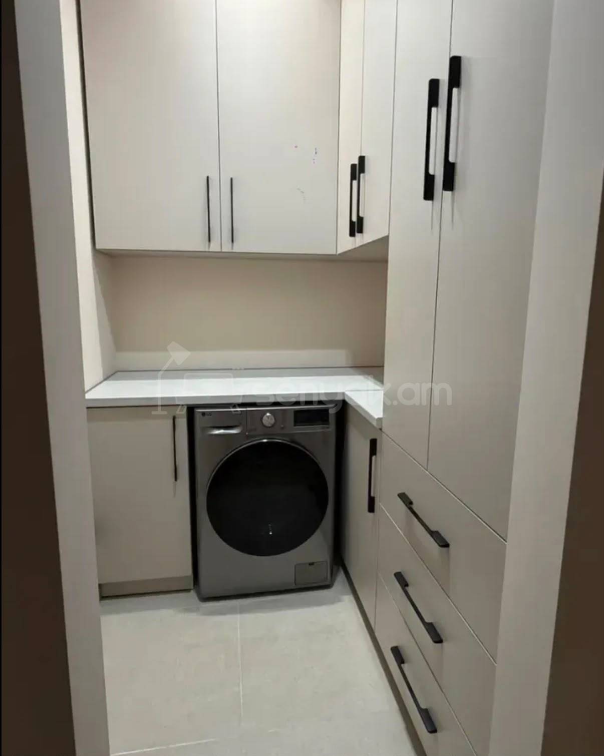 2 Սենյականոց Բնակարան Նորակառույցում, 79քմ, 12/16 հարկ, Կապիտալ Վերանորոգված, Կահավորված, Արևկող
