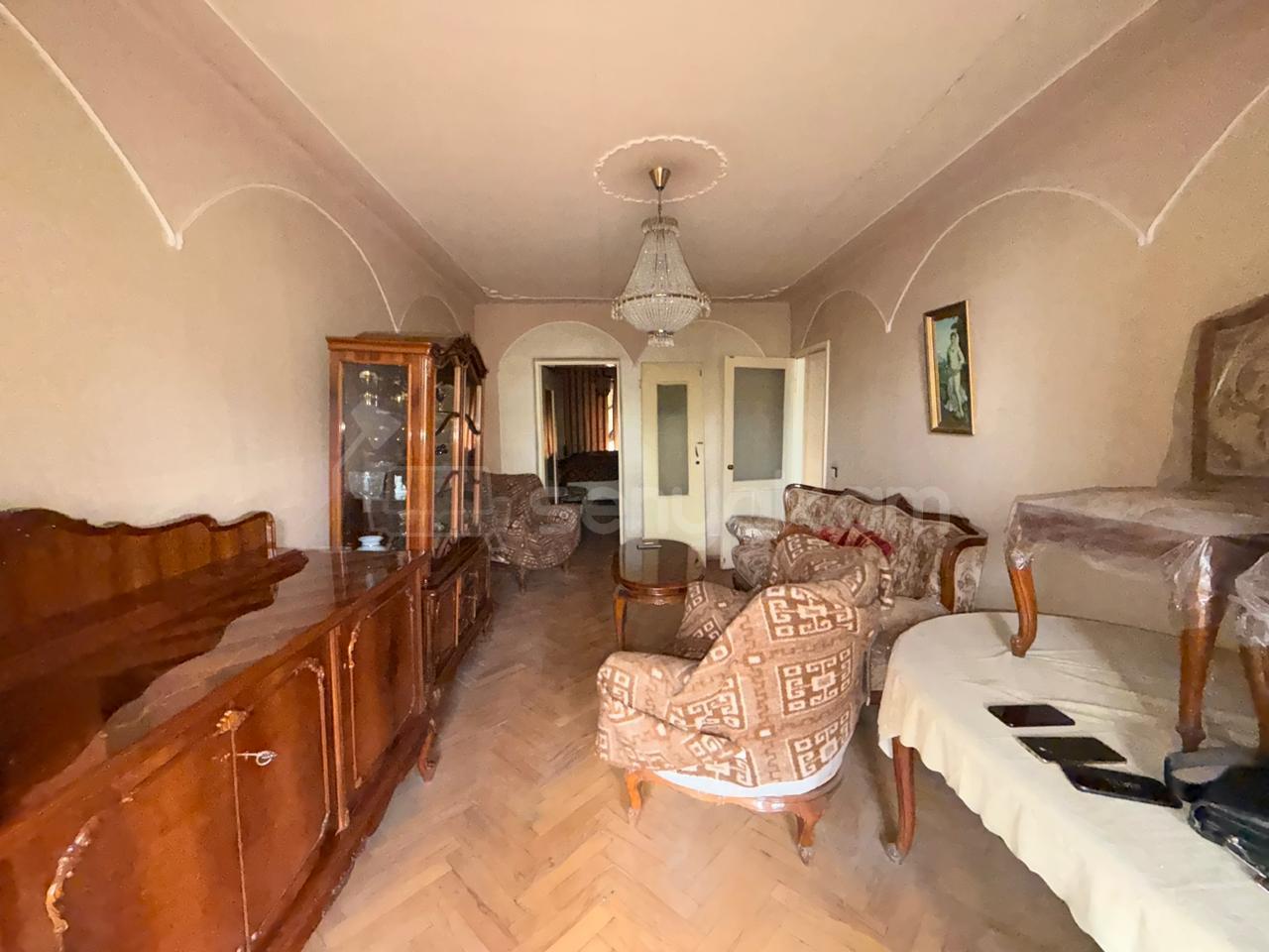 2 Սենյականոց Բնակարան Քարե Շենքում, 53քմ, 2/5 հարկ, Պետական Վիճակում