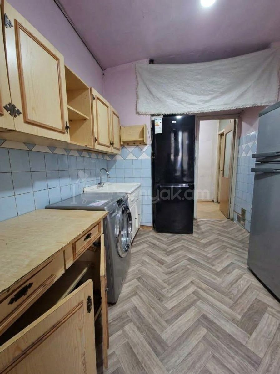 4 Սենյականոց Բնակարան, 75քմ, 5/9 հարկ, Պետական Վիճակում