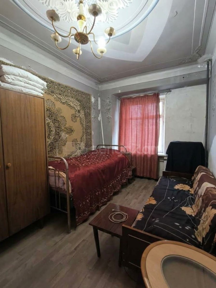 4 Սենյականոց Բնակարան, 75քմ, 5/9 հարկ, Պետական Վիճակում