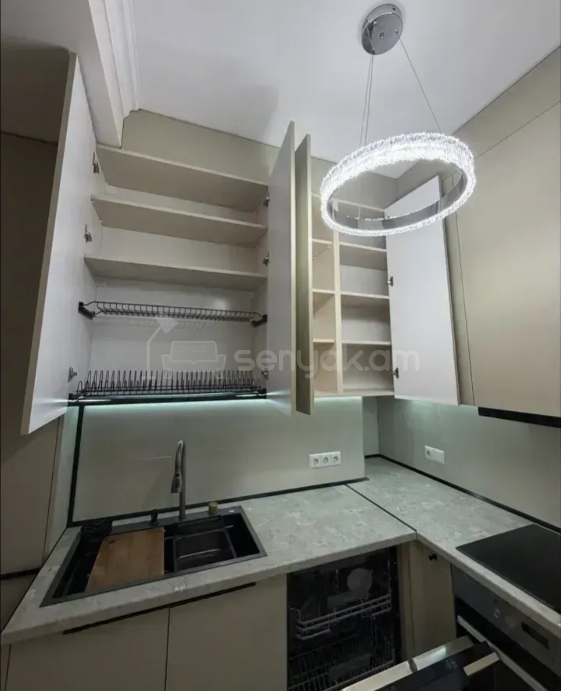 2 Սենյականոց Բնակարան Նորակառույցում, 48քմ, 6/9 հարկ, Կապիտալ Վերանորոգված, Կահավորված