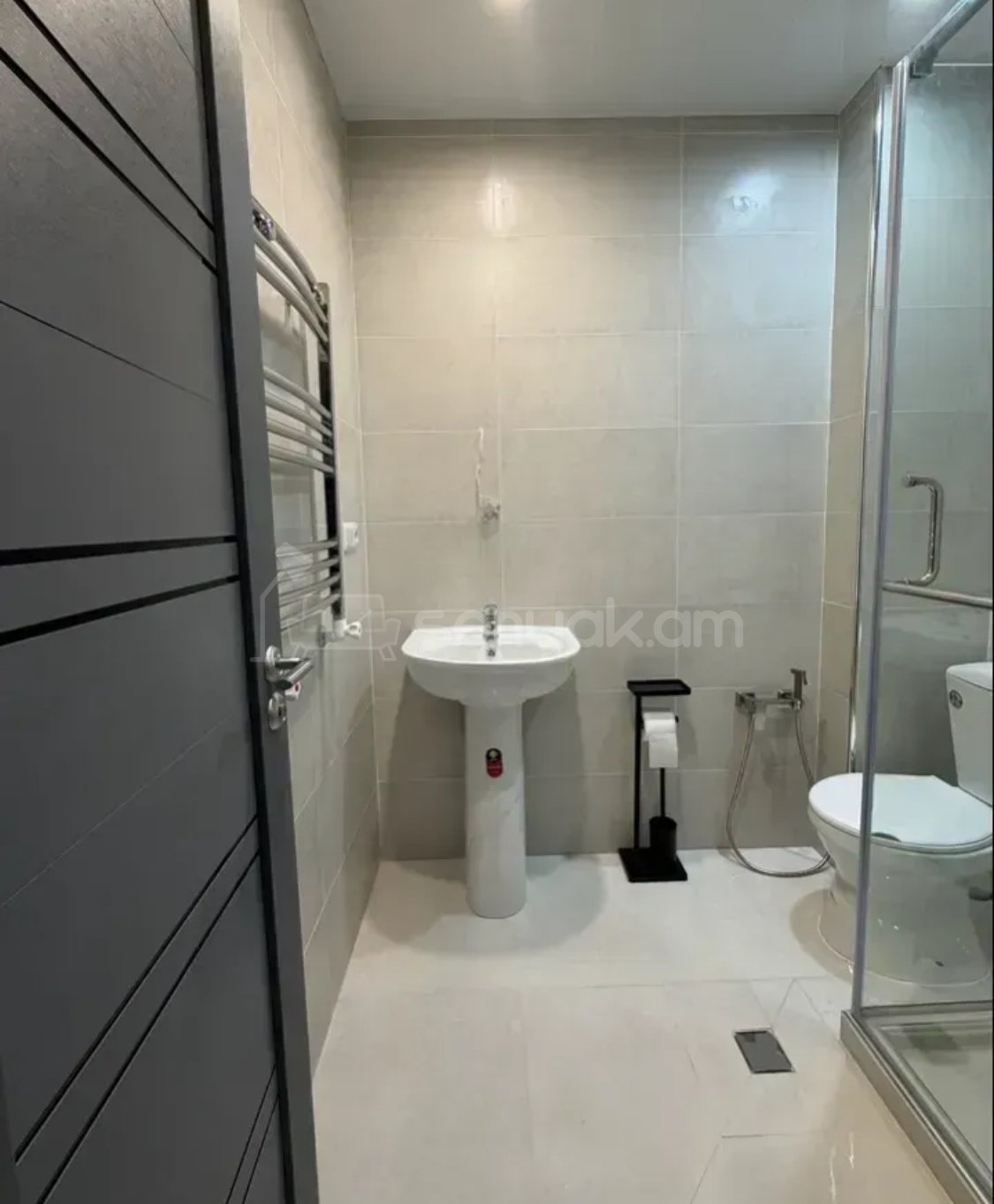 2 Սենյականոց Բնակարան Նորակառույցում, 48քմ, 6/9 հարկ, Կապիտալ Վերանորոգված, Կահավորված