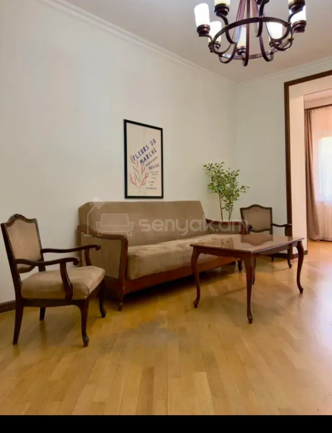 3 Սենյականոց Բնակարան Քարե Շենքում, 83քմ, 2/5 հարկ, Կապիտալ Վերանորոգված