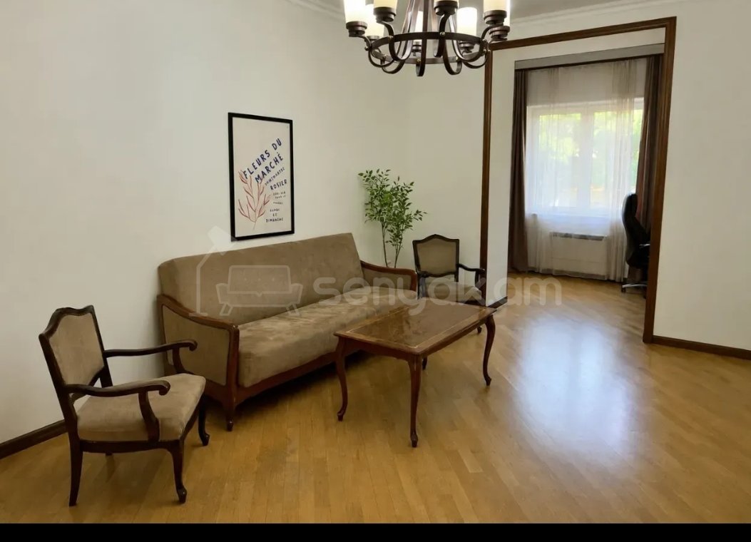 3 Սենյականոց Բնակարան Քարե Շենքում, 83քմ, 2/5 հարկ, Կապիտալ Վերանորոգված