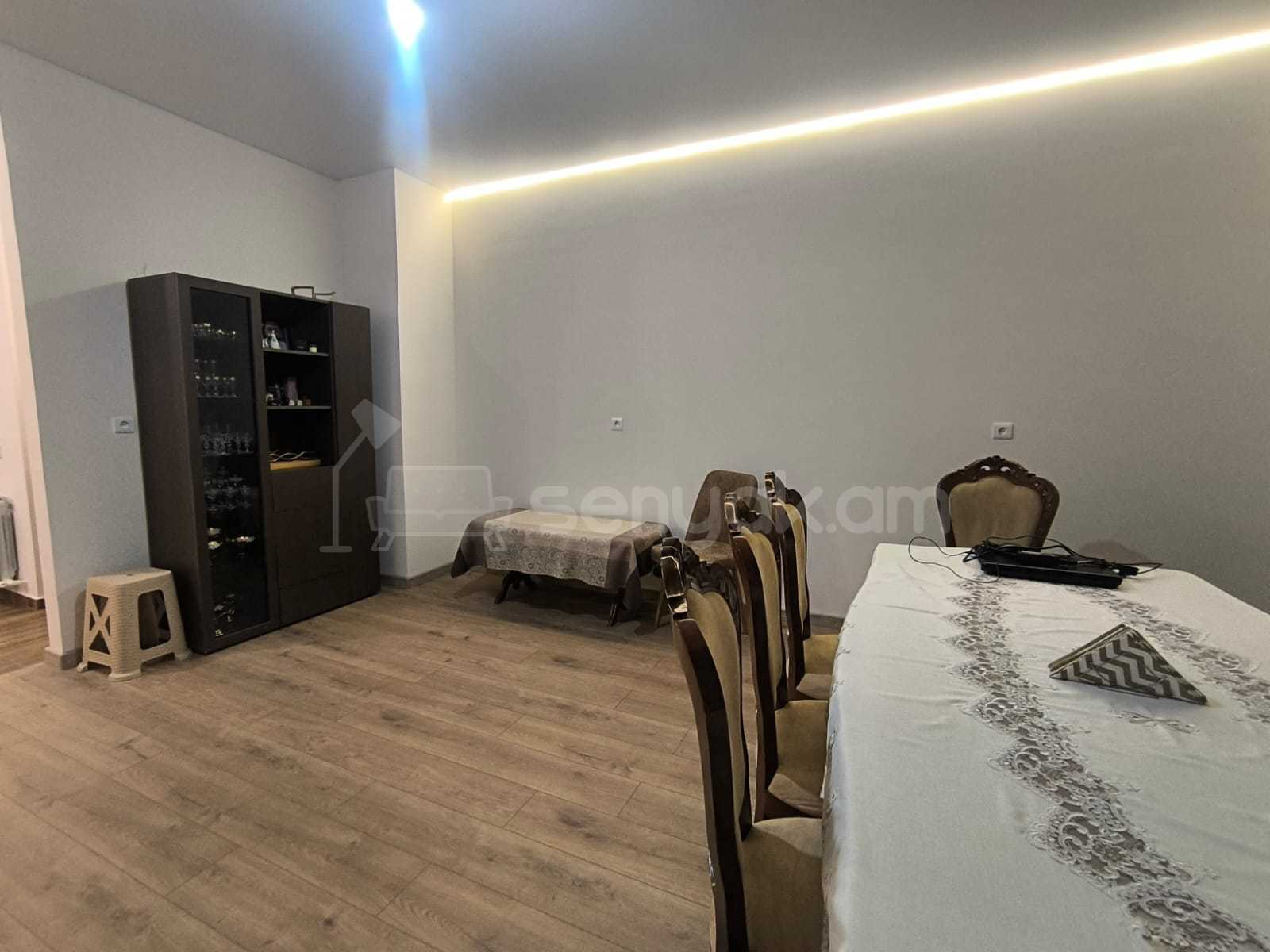 3 Սենյականոց Բնակարան Նորակառույցում, 89քմ, 2/14 հարկ, Դիզայներական Վերանորոգված, Կահավորված