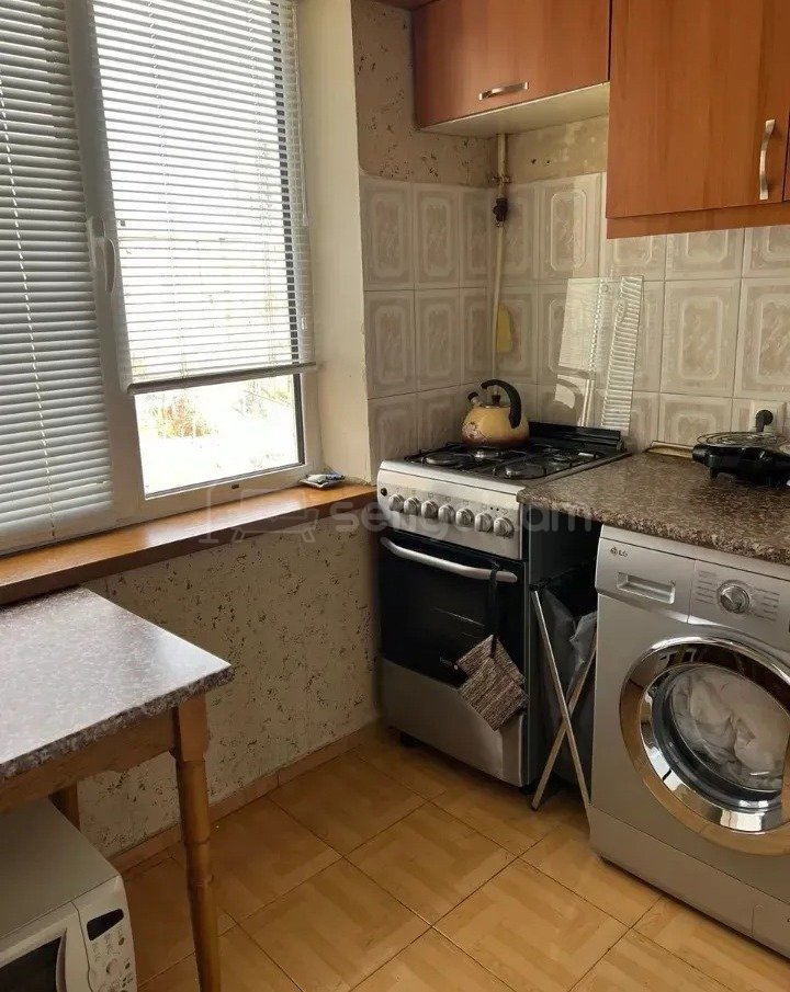 3 Սենյականոց Բնակարան, 50քմ, 5/5 հարկ, Կապիտալ Վերանորոգված, Կահավորված, Արևկող