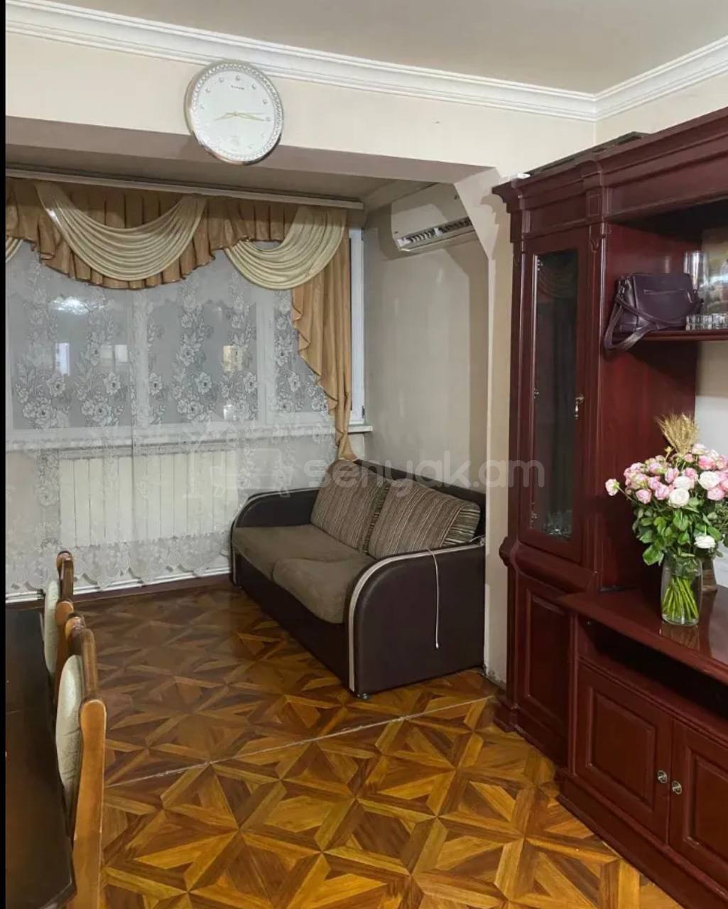 2 Սենյականոց Բնակարան Քարե Շենքում, 80քմ, 4/4 հարկ, Կապիտալ Վերանորոգված, Կահավորված, Արևկող