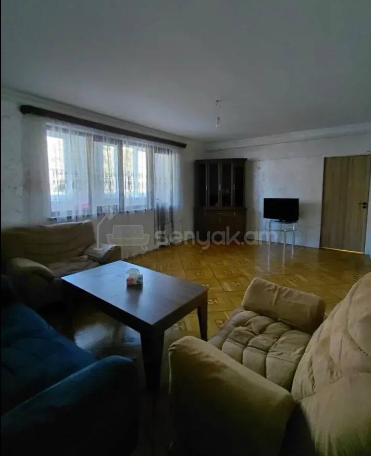 3 Սենյականոց Բնակարան, 70քմ, 2/12 հարկ, Կոսմետիկ Վերանորոգված, Կահավորված