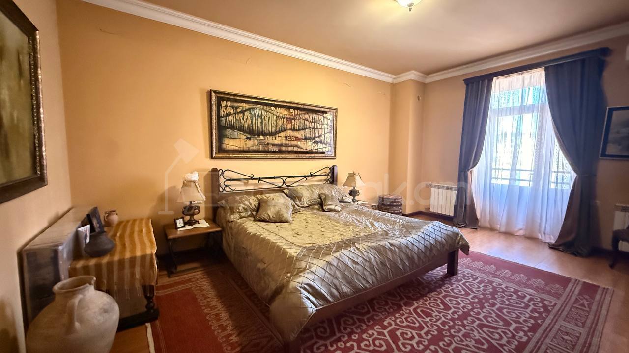 5 Սենյականոց Բնակարան Նորակառույցում, 234քմ, 9/9 հարկ, Կապիտալ Վերանորոգված