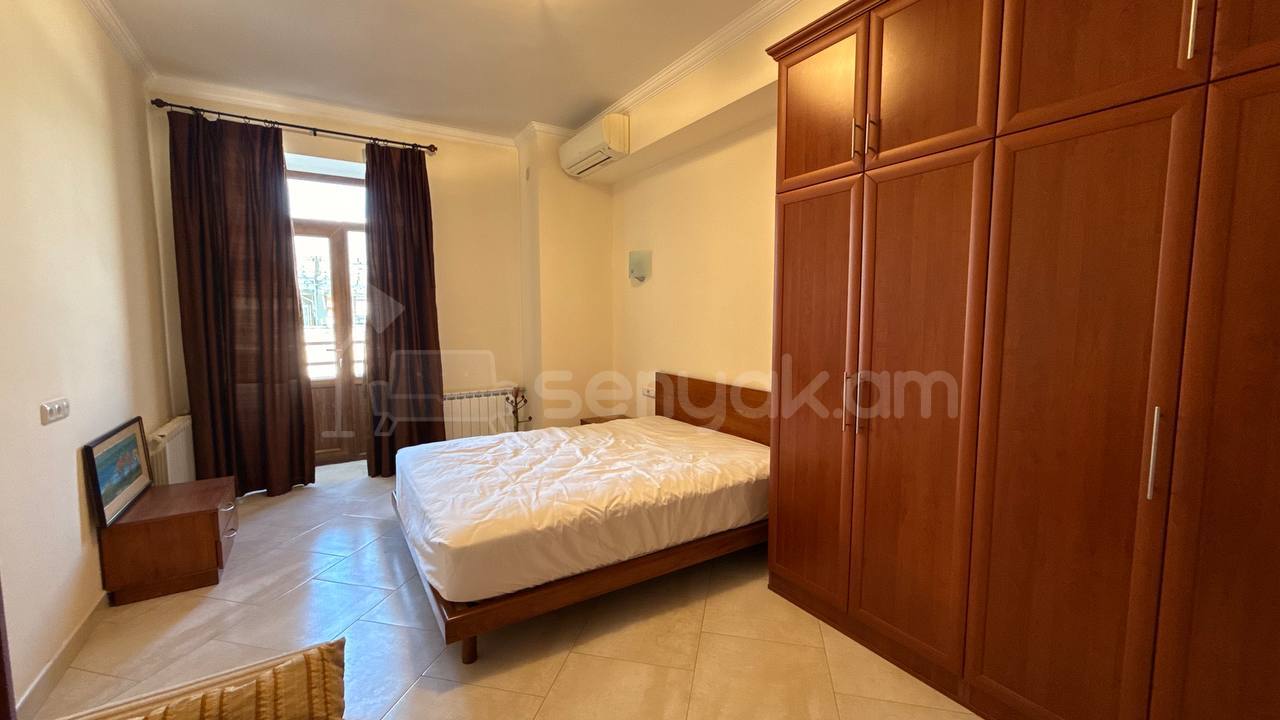 5 Սենյականոց Բնակարան Նորակառույցում, 233քմ, 6/9 հարկ, Կապիտալ Վերանորոգված