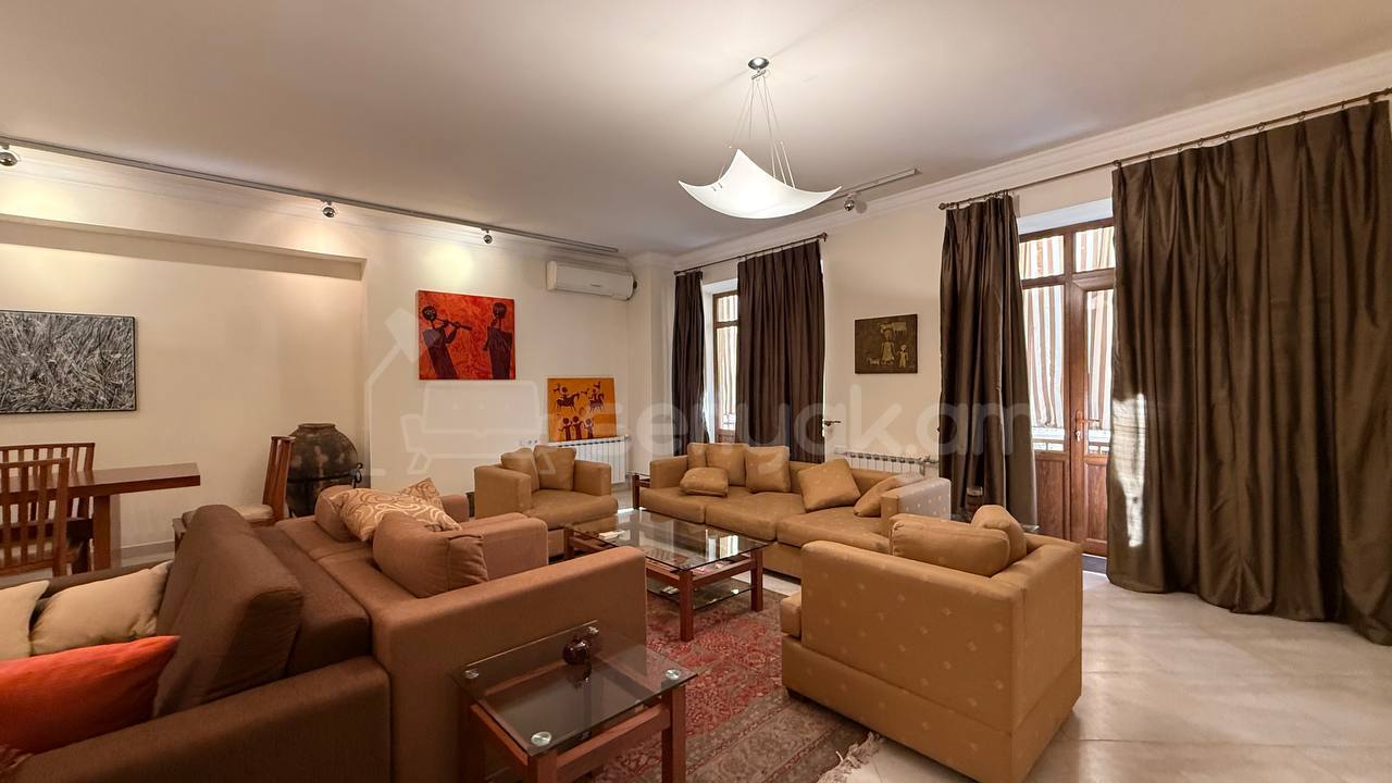 5 Սենյականոց Բնակարան Նորակառույցում, 233քմ, 6/9 հարկ, Կապիտալ Վերանորոգված