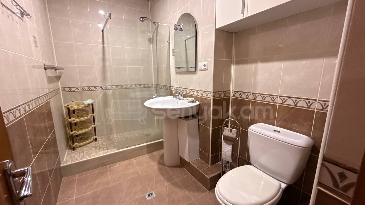 5 Սենյականոց Բնակարան Նորակառույցում, 233քմ, 6/9 հարկ, Կապիտալ Վերանորոգված