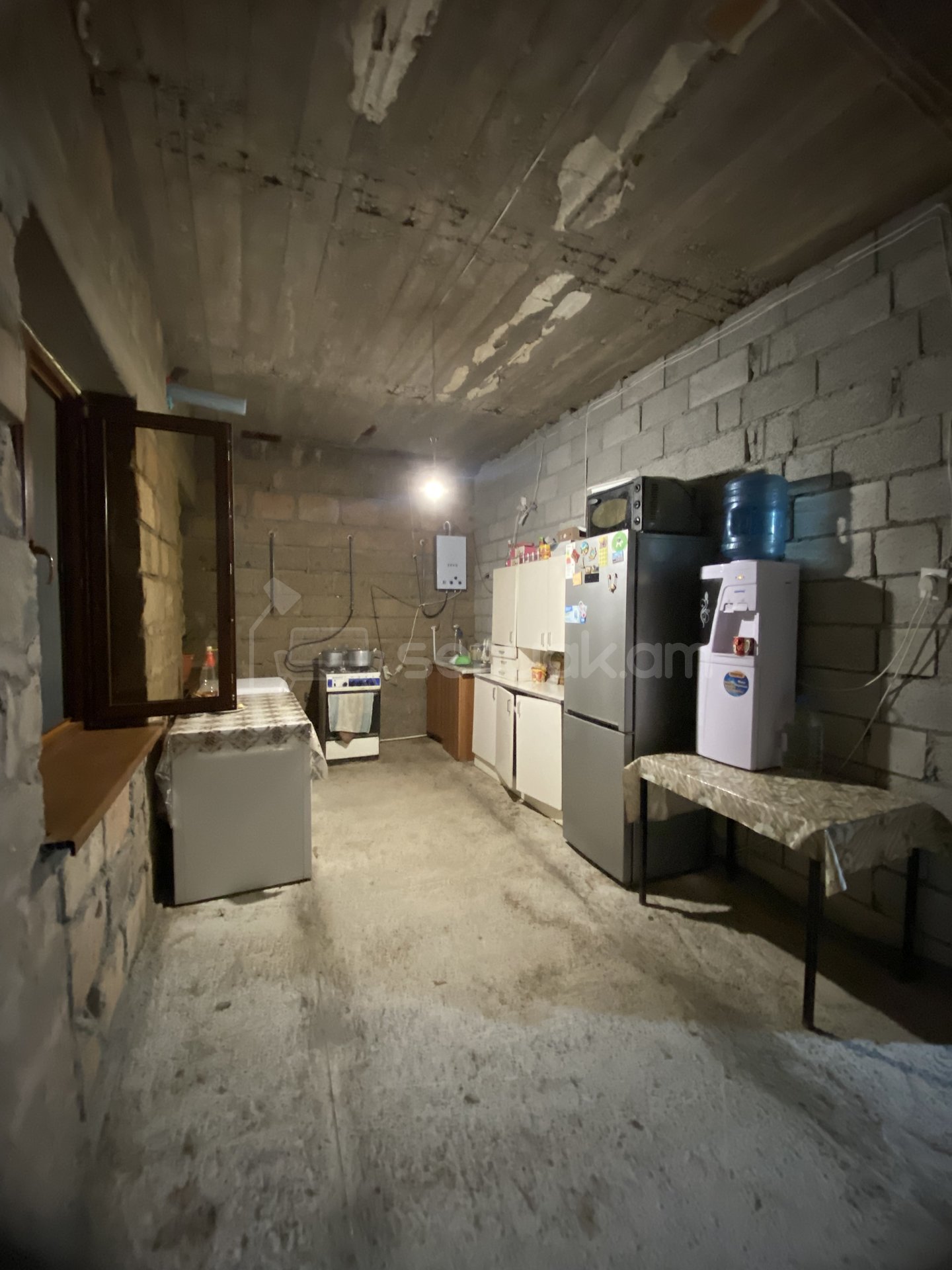 5 Սենյականոց Սեփական Տուն, 262քմ, Կոսմետիկ Վերանորոգված, Ավտոտնակով