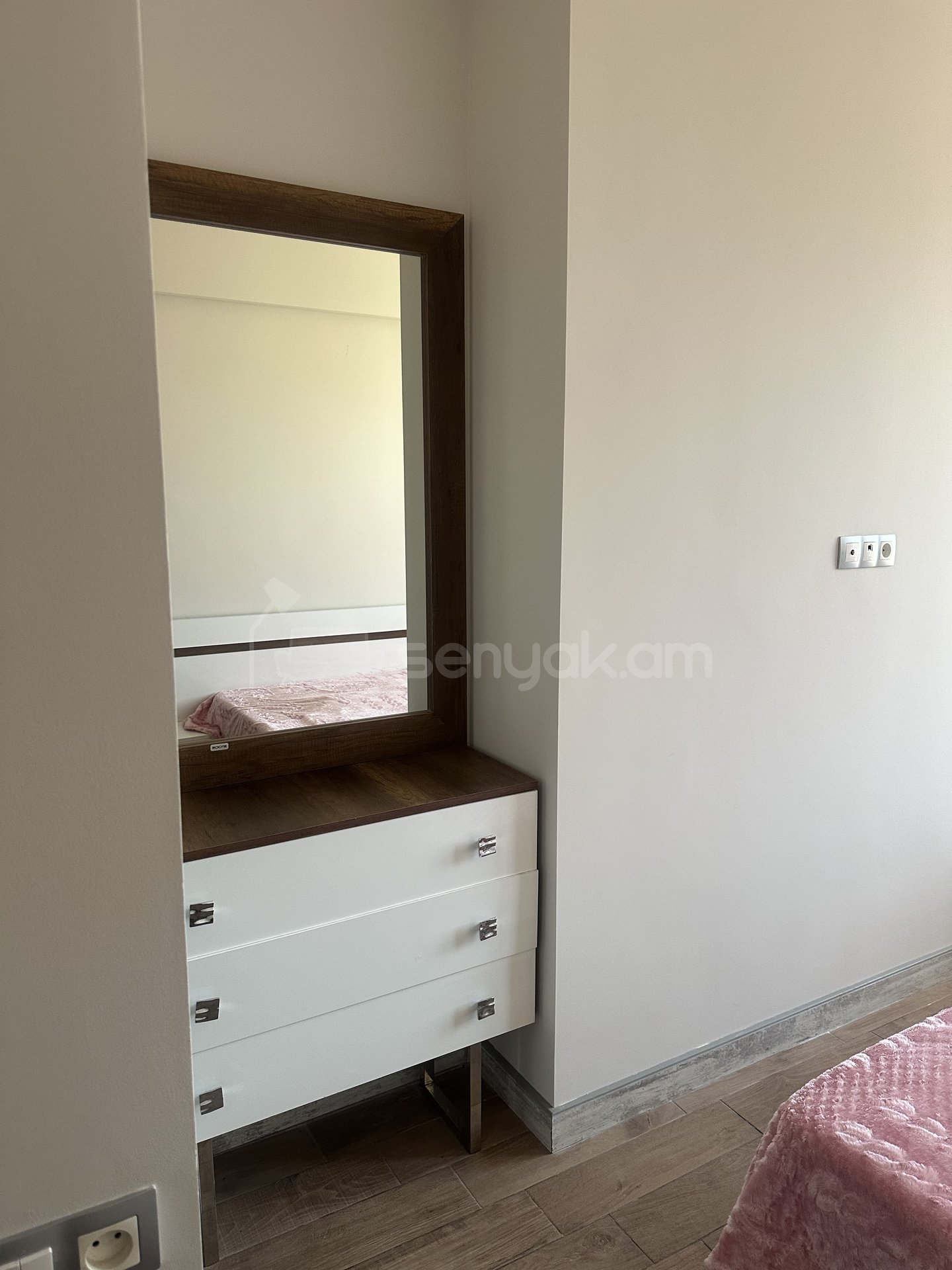 2 Սենյականոց Բնակարան Նորակառույցում, 55քմ, 8/16 հարկ, Կապիտալ Վերանորոգված