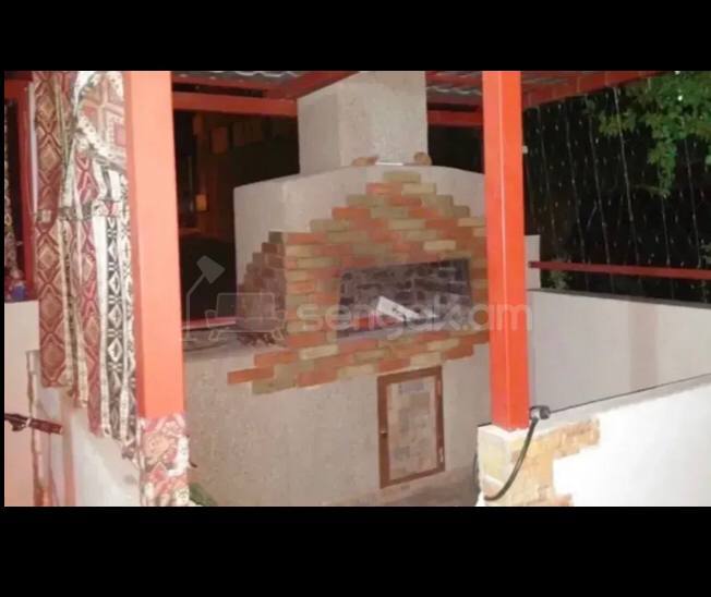 6 Սենյականոց Բնակարան Նորակառույցում, 250քմ, 1/16 հարկ, Կապիտալ Վերանորոգված
