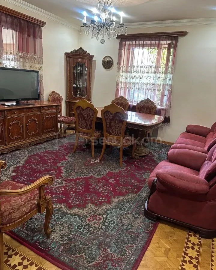 3 Սենյականոց Բնակարան Քարե Շենքում, 86քմ, 1/3 հարկ, Կոսմետիկ Վերանորոգված, Կահավորված, Արևկող