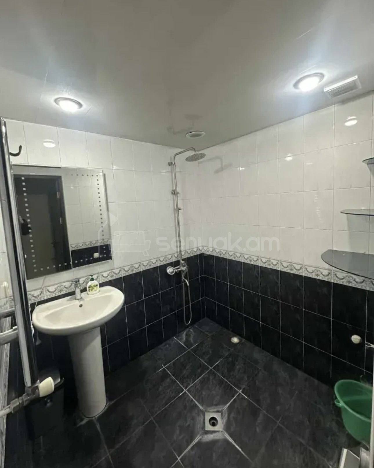 3 Սենյականոց Բնակարան, 90քմ, 6/9 հարկ, Կապիտալ Վերանորոգված