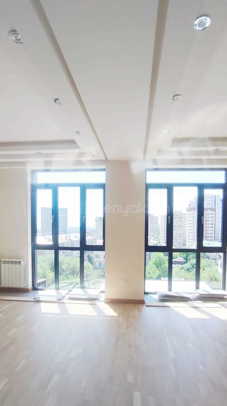 3 Սենյականոց Բնակարան Նորակառույցում, 121քմ, 6/15 հարկ, Կապիտալ Վերանորոգված