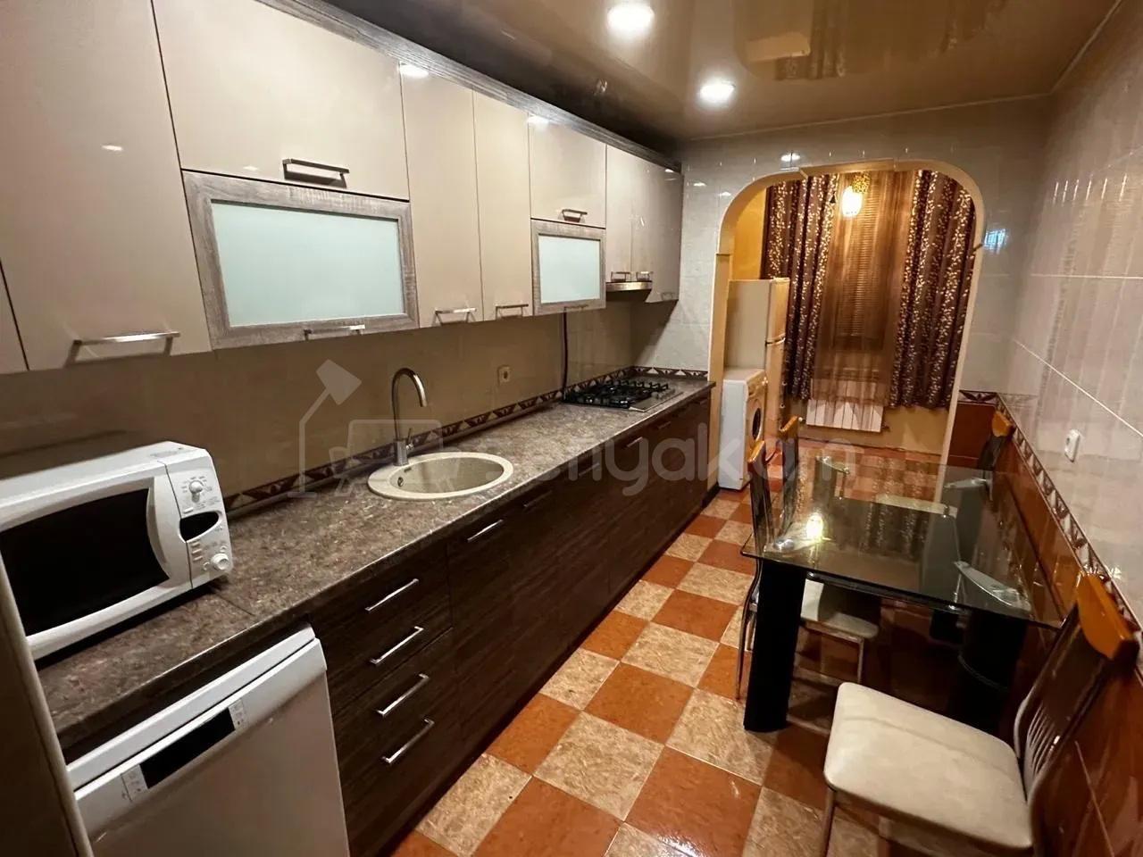 3 Սենյականոց Բնակարան, 90քմ, 6/9 հարկ, Կապիտալ Վերանորոգված