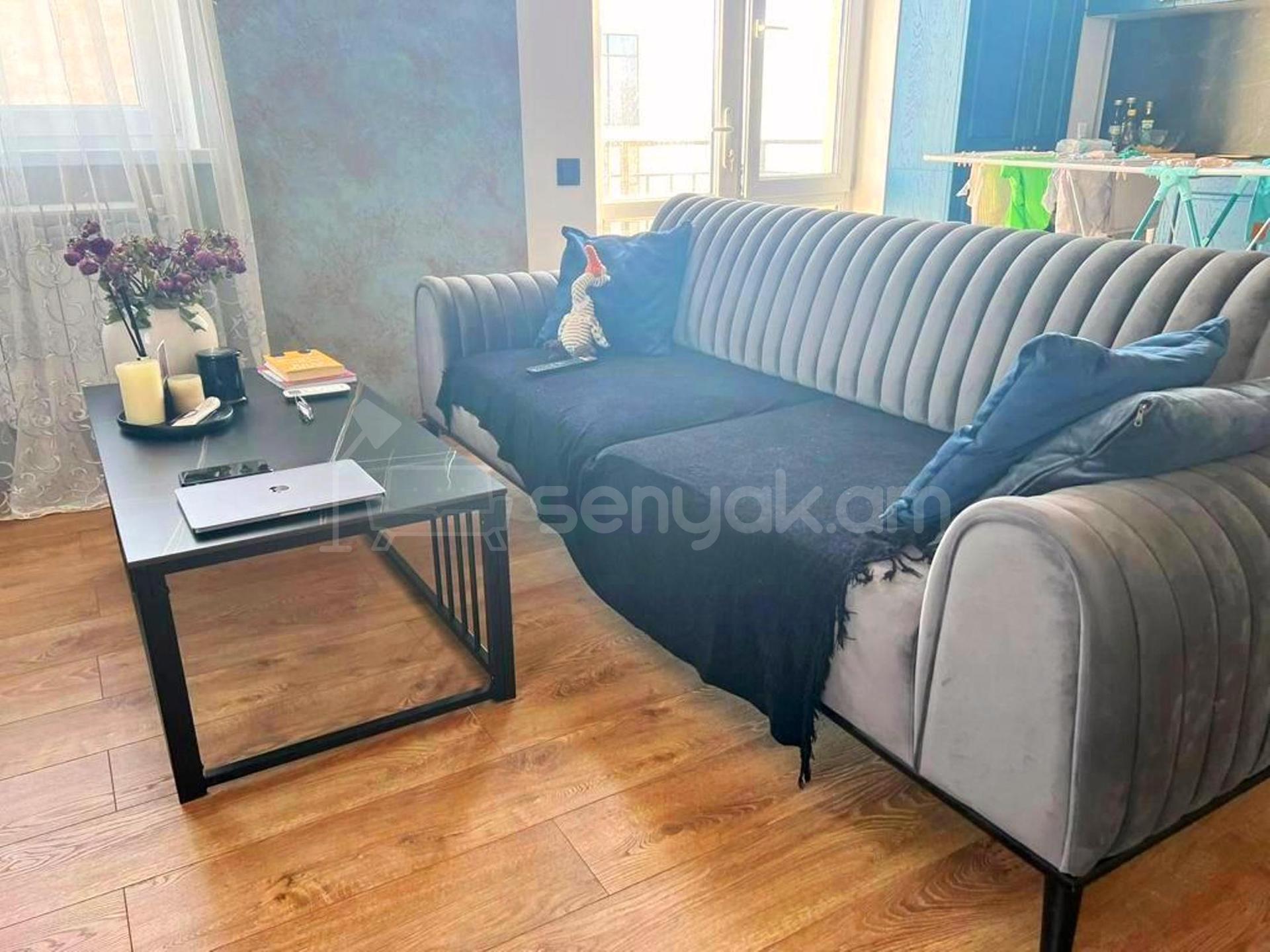 3 Սենյականոց Բնակարան Նորակառույցում, 90քմ, 14/14 հարկ, Կապիտալ Վերանորոգված, Կահավորված, Արևկող