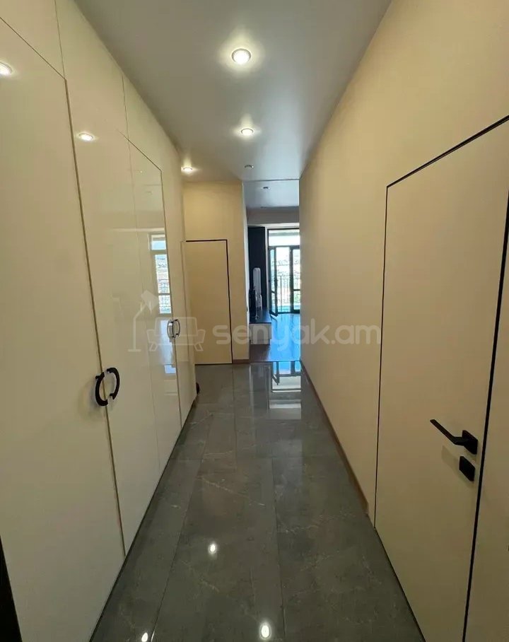 2 Սենյականոց Բնակարան Նորակառույցում, 60քմ, 13/14 հարկ, Կապիտալ Վերանորոգված