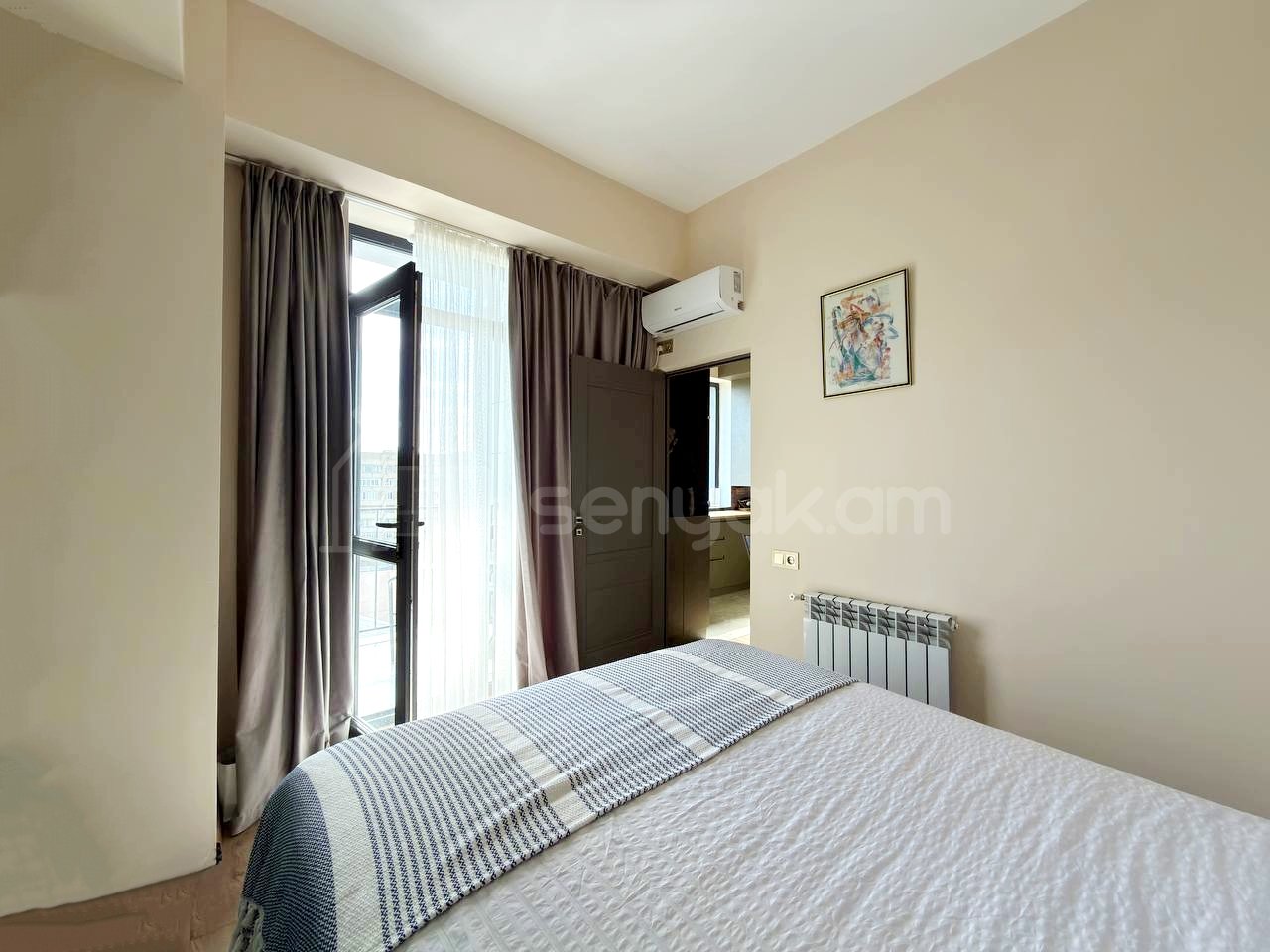 3 Սենյականոց Բնակարան Նորակառույցում, 57քմ, 4/17 հարկ, Կապիտալ Վերանորոգված