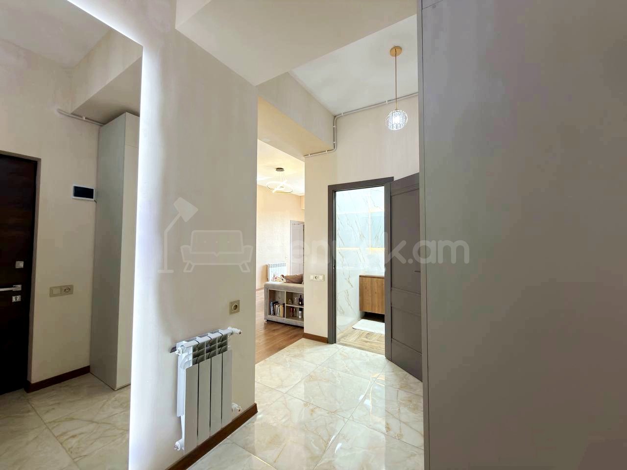 3 Սենյականոց Բնակարան Նորակառույցում, 57քմ, 4/17 հարկ, Կապիտալ Վերանորոգված