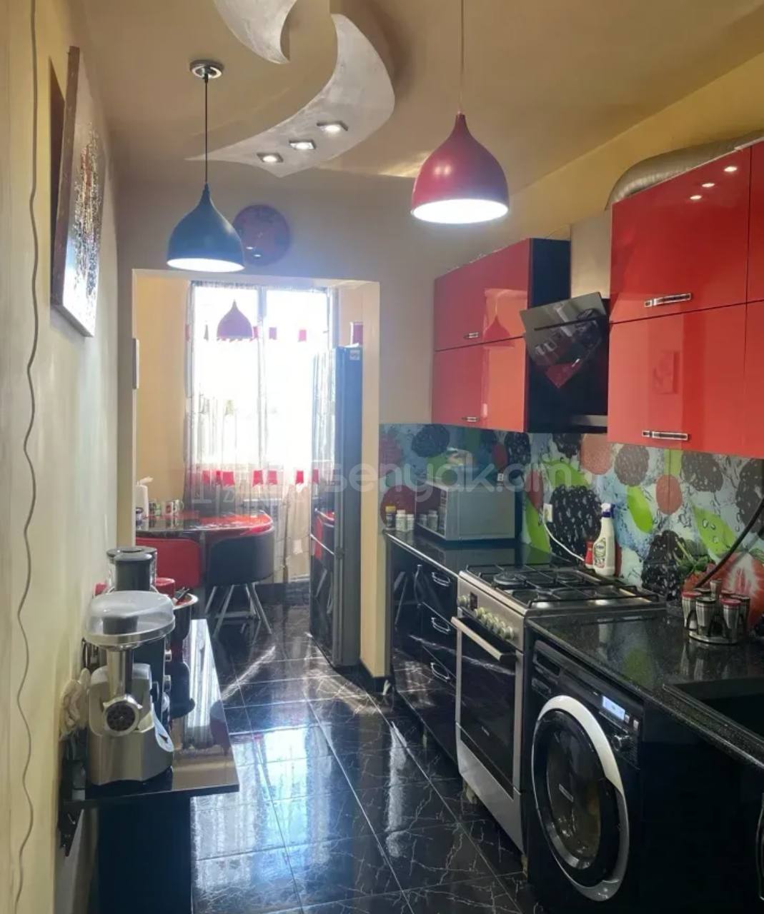 3 Սենյականոց Բնակարան, 90քմ, 8/10 հարկ, Կապիտալ Վերանորոգված, Կահավորված