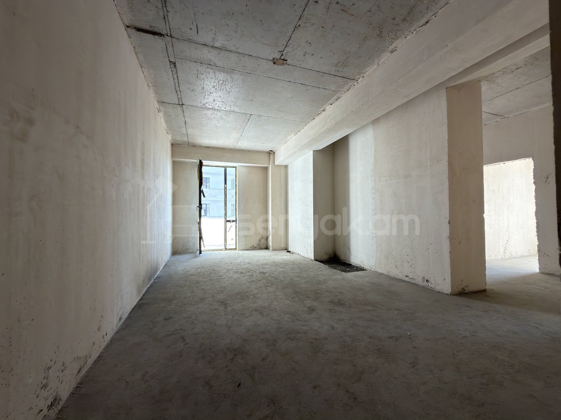 4 Սենյականոց Բնակարան Նորակառույցում, 108քմ, 6/18 հարկ, Զրոյական Վիճակում