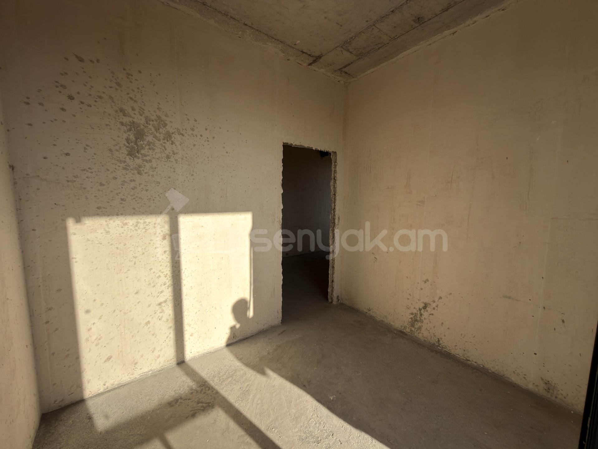 4 Սենյականոց Բնակարան Նորակառույցում, 108քմ, 6/18 հարկ, Զրոյական Վիճակում