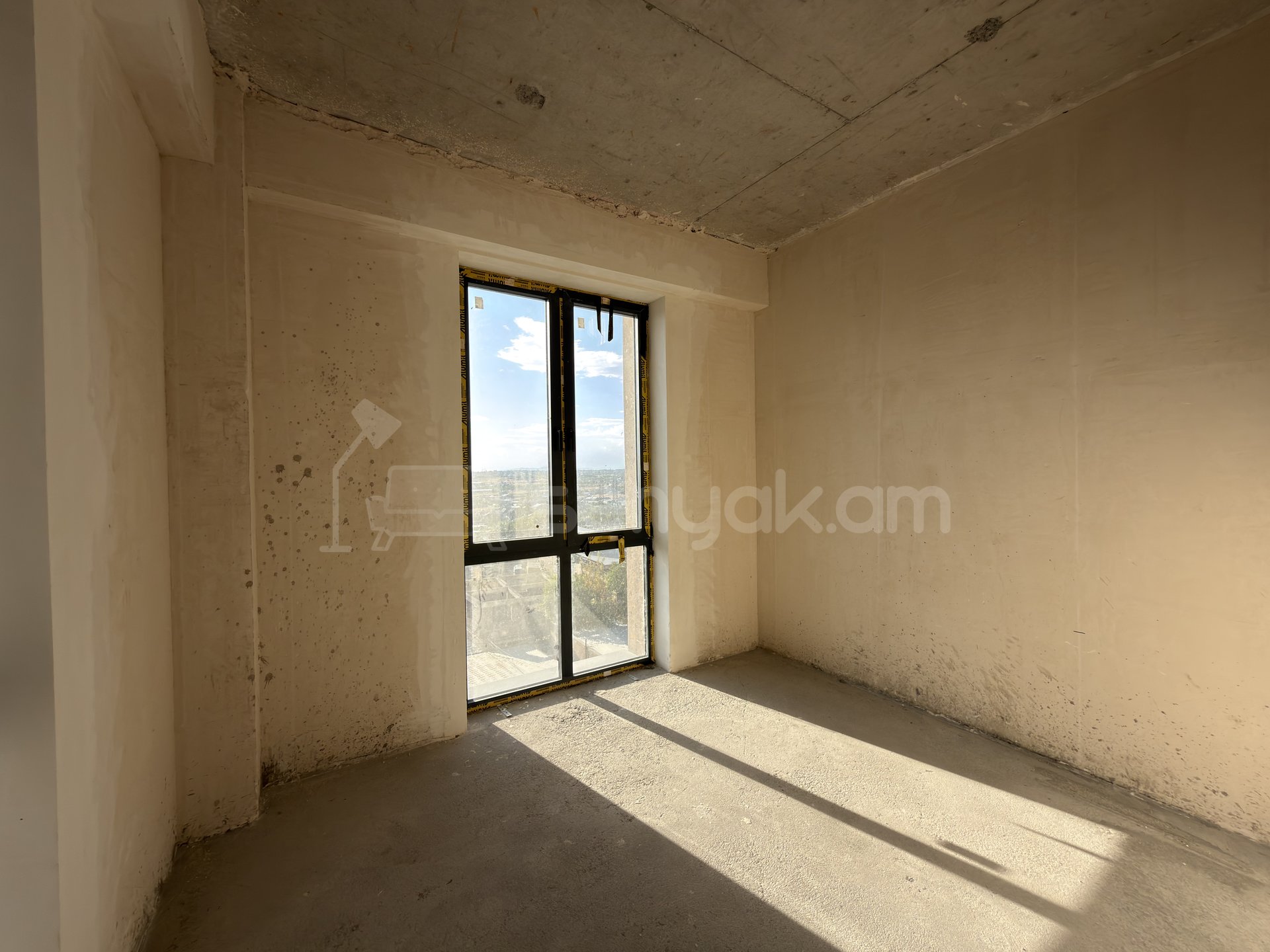 4 Սենյականոց Բնակարան Նորակառույցում, 108քմ, 6/18 հարկ, Զրոյական Վիճակում