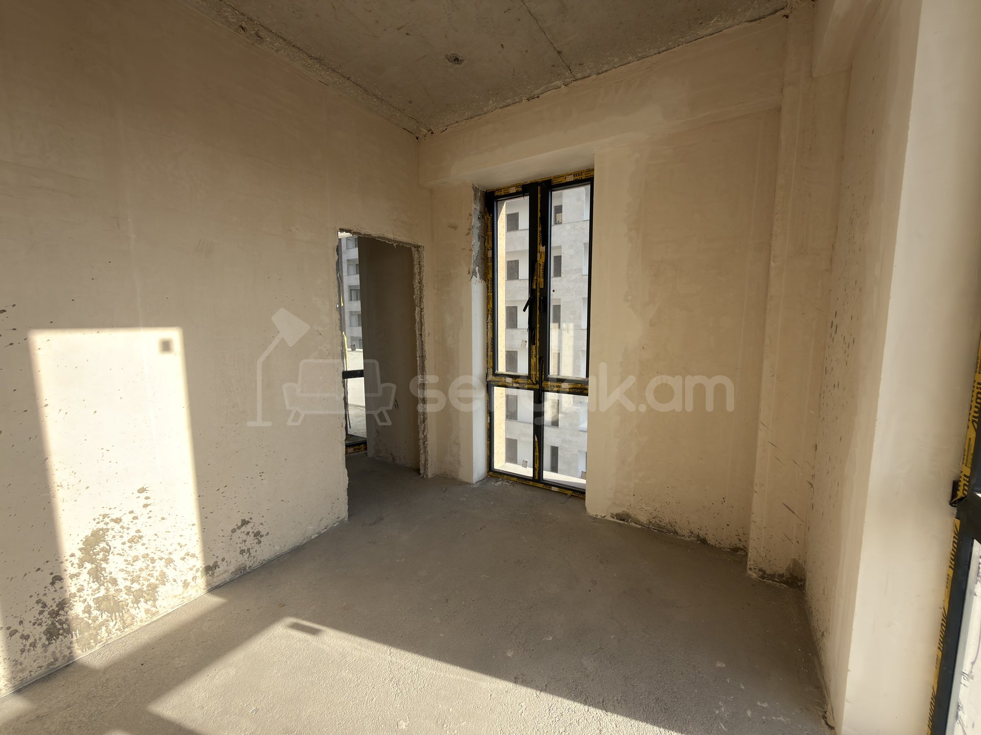 4 Սենյականոց Բնակարան Նորակառույցում, 108քմ, 6/18 հարկ, Զրոյական Վիճակում