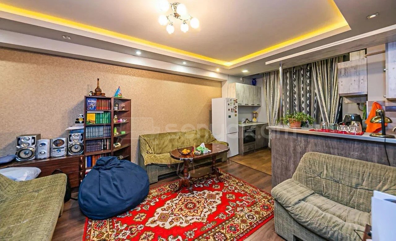 2 Սենյականոց Բնակարան, 43քմ, 8/10 հարկ, Կապիտալ Վերանորոգված