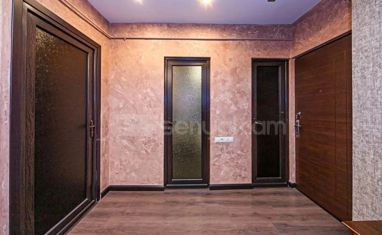 2 Սենյականոց Բնակարան, 43քմ, 8/10 հարկ, Կապիտալ Վերանորոգված