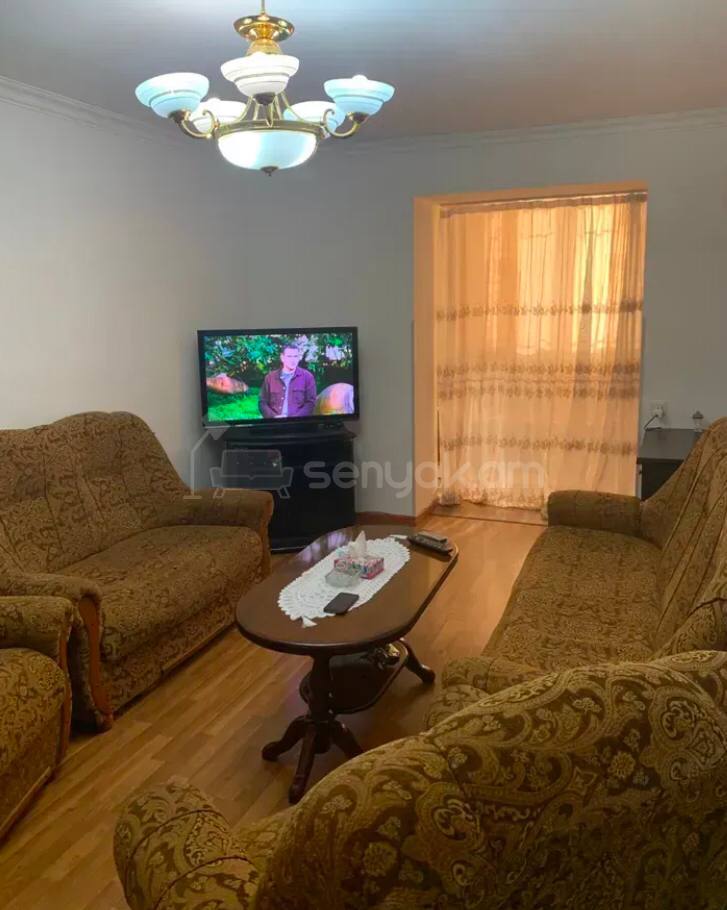 3 Սենյականոց Բնակարան Քարե Շենքում, 51քմ, 1/4 հարկ, Կոսմետիկ Վերանորոգված, Կահավորված