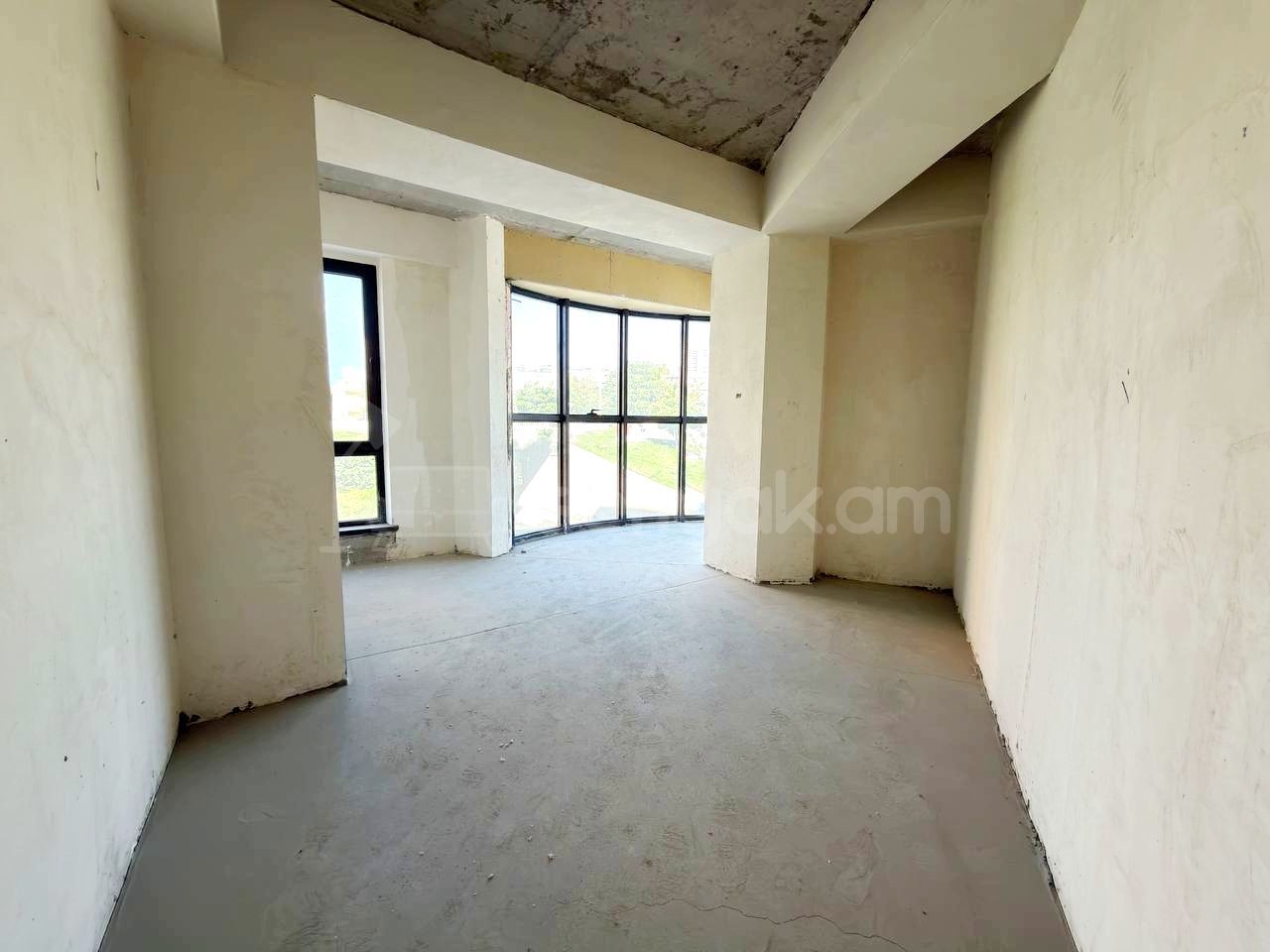 3 Սենյականոց Բնակարան Նորակառույցում, 79քմ, 4/17 հարկ, Զրոյական Վիճակում