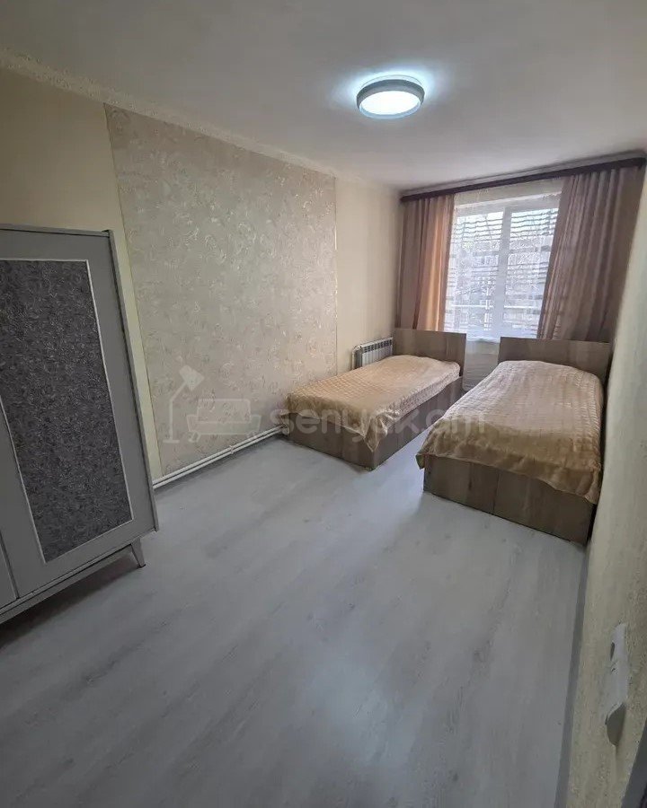3 Սենյականոց Բնակարան, 74քմ, 2/4 հարկ, Նորմալ Վիճակում
