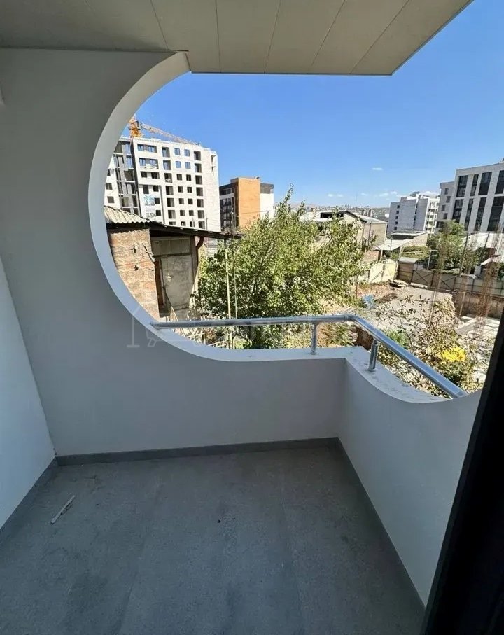 3 Սենյականոց Բնակարան, 50քմ, 2/14 հարկ, Կապիտալ Վերանորոգված